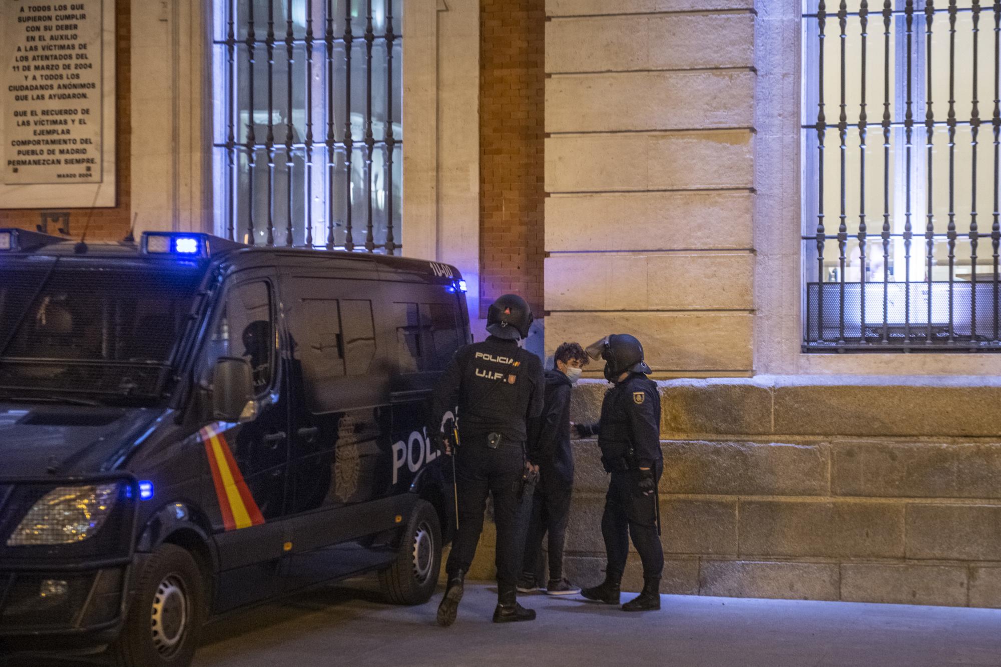 Manifestación en Madrid contra el encarcelamiento del rapero Pablo Hasél. - 1 detencion